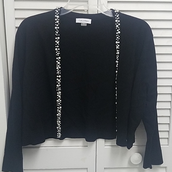 Calvin Klein Sweaters - Elegant sweater / cover up